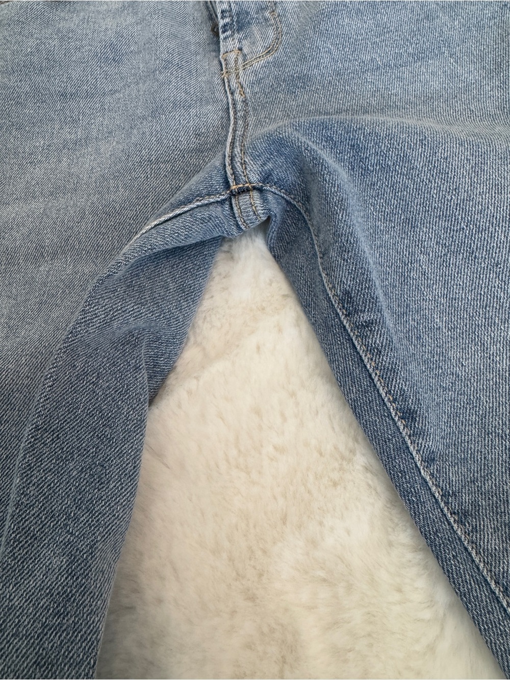 Kensie Jeans The Allie High-Rise Slim Straight Jeans - Light Blue - Picture 4 of 7